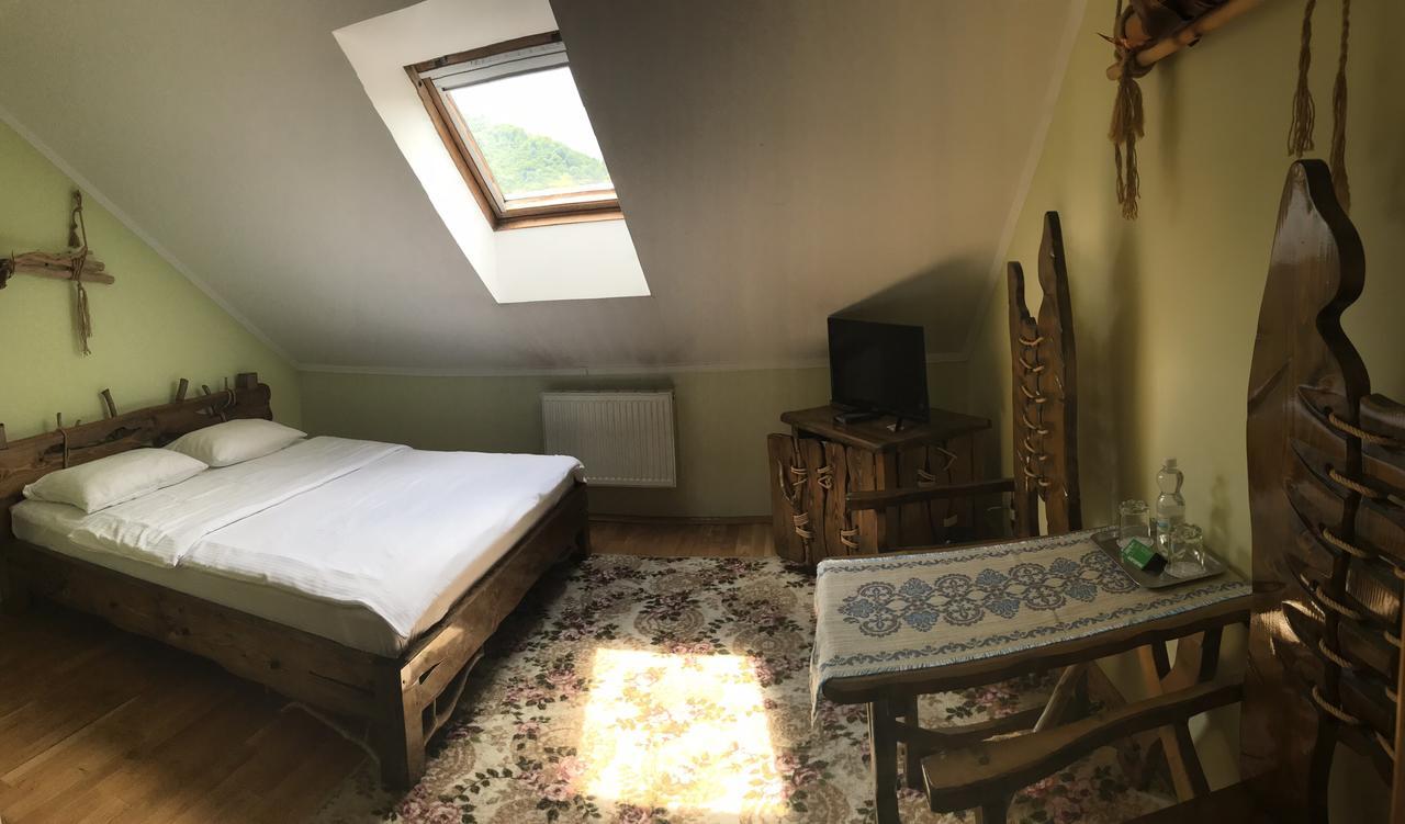 Complex Vivcharyk Hotel Skole Ngoại thất bức ảnh
