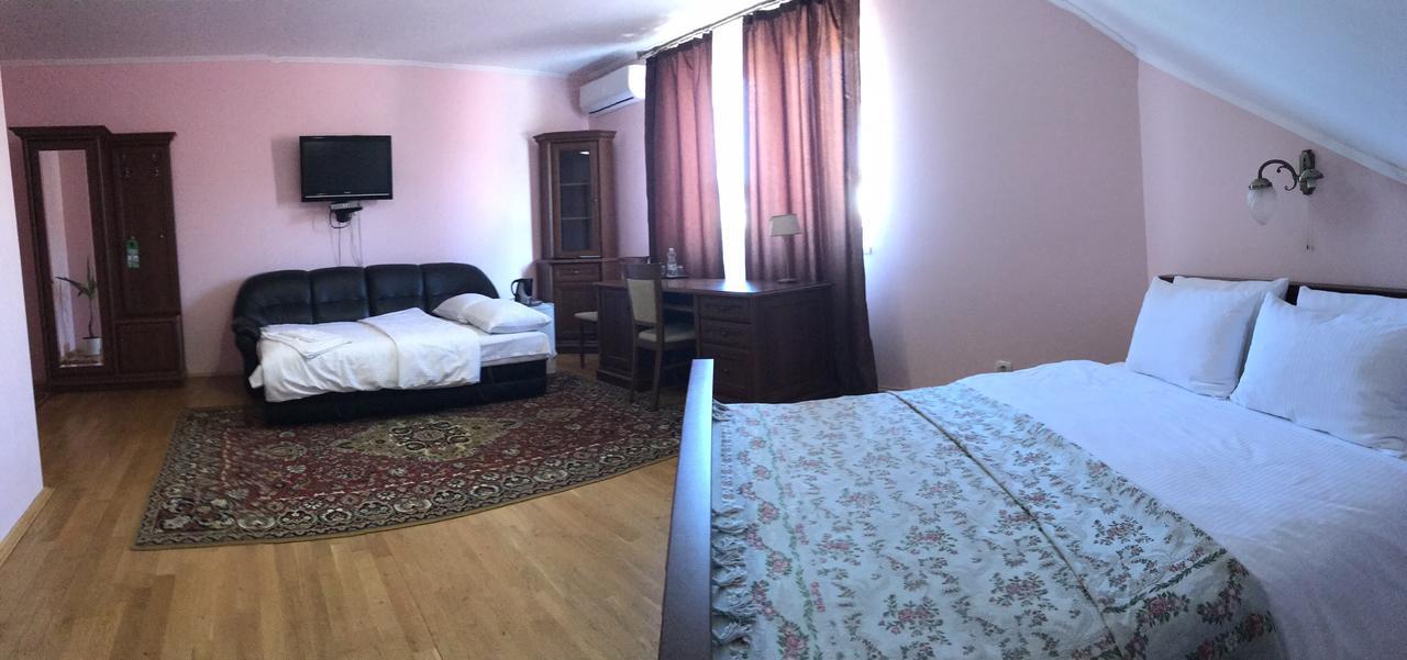 Complex Vivcharyk Hotel Skole Ngoại thất bức ảnh
